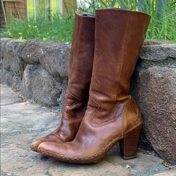 Frye Shoes - Frye Boots
